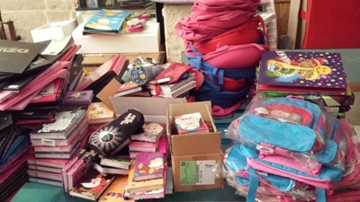 Trani, la cooperativa L'Albero della Vita prosegue con la distribuzione di materiale scolastico centinaia di alunni