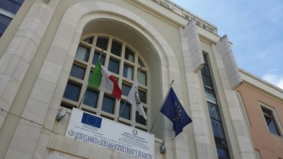 Emergenza aule al Liceo classico di Trani, da lunedì doppi turni anche il pomeriggio. E probabile sciopero degli alunni