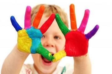 «Nientepopodimenoché», i numeri finali del progetto estivo di animazione per i bambini di Trani