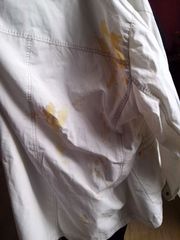 AGGIORNATO. Trani, rapinatori con macchia senza paura. Sporcano la giacca di una donna e le sottraggono diverse centinaia di euro