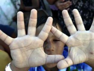 Bimbi rom in classe a Trani, Ferrante: «La strada è ancora lunga». Carlo Laurora: «Bimbo e mamma sono felici, e tanto basta»