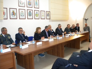 Allarme droga e bullismo nelle scuole: la Prefettura di Barletta-Andria-Trani istituisce un numero per segnalarne episodi: 43002