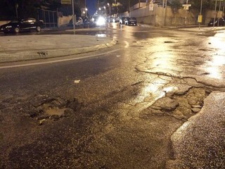 FOTO. Buche a Trani, la situazione torna a farsi seria