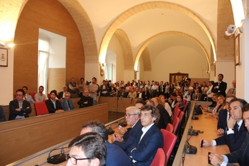 Il nuovo consiglio della Barletta-Andria-Trani si riunisce oggi. Probabile presidenza a Vitanostra