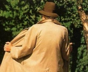 Si denuda all'uscita di una scuola di Andria: denunciato 25enne di Trani