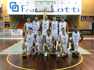 Agropoli-Juve Trani 69-78. Gran prestazione di squadra e quarta vittoria di fila