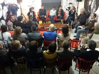 Omosessualità, successo per l'incontro di Trani. Le associazioni: «Le parole pesano, dette da un consigliere il doppio». De Noia: «Massimo rispetto, ma la famiglia non si tocca»