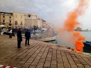 Peschereccio in fiamme e comandante intossicato: tutto risolto. A buon fine la simulazione nel porto di Trani
