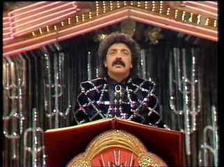 Frassica, due serate per l'Airc ad Andria e Bisceglie. Questa sera, conferenza stampa a Trani