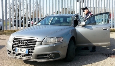 Trovate a Bari le auto rubate per fare i colpi: una era stata asportata a Trani