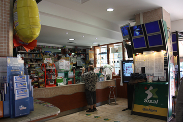 A Trani si può giocare in ben 83 locali: tanti soldi e grossi rischi. Riserbato: «Ma questa dipendenza si può debellare»