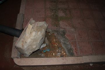 Trani, il sogno di una piazzetta sportiva rovinato dai vandali: a piazza Peter Pan è di nuovo degrado