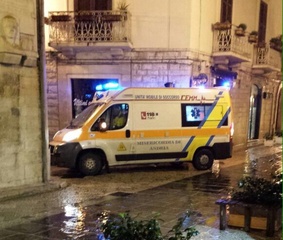Trani, nuova rissa del sabato notte in via Zanardelli: un ferito