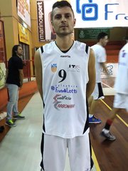 Juve Trani riceve Agropoli. Verile: «Brutto cliente, ma dobbiamo cancellare Benevento»