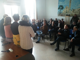 I comitati di quartiere di Trani incontrano il commissario: troppi problemi, serviranno altre riunioni