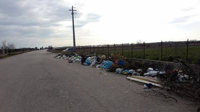 Whatsapp. Il degrado di zona Boccadoro, la 