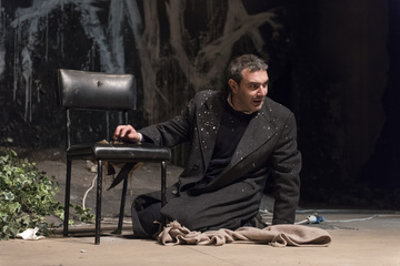 Pierluigi Corallo: «Devo tutto a Luca Ronconi». Oggi i funerali del Maestro, mentre l'attore di Trani è in scena a Torino