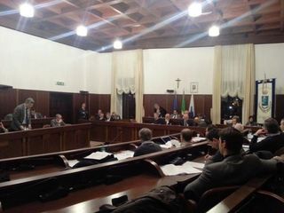 Trasparenza sul sito del Comune di Trani, giro di vite del commissario: multe salate per chi non rilascia le dichiarazioni patrimoniali