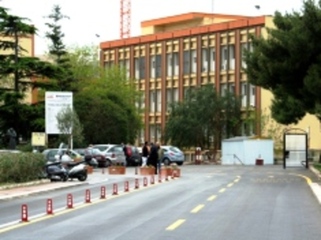 Muore a 45 anni per infarto, la Procura di Trani indaga per omicidio colposo sette medici del Pronto soccorso di Bisceglie