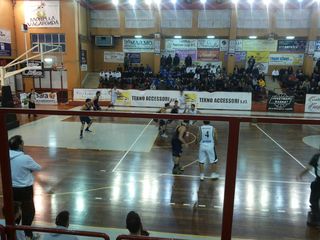 Super Corvino, quattro in doppia cifra e Trani va: 81-52 all'Ostuni