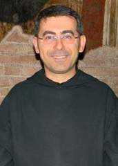 Padre Pasquale e la forza della preghiera: a sei mesi dal terribile incidente, ieri ha celebrato la prima messa a Trani