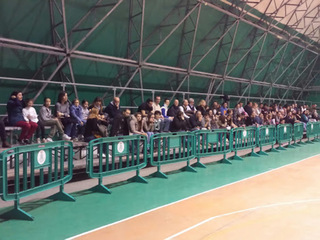 Dagli zero euro di multa del 2009 alla «contro contestazione» all'arbitro di sabato: se cercate i tifosi più corretti d'Italia, ce li ha sempre l'Aquila azzurra Trani