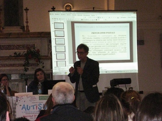 Disturbi dello spettro autistico, se ne è parlato a San Luigi in una sala affollata. La Puglia ha fatto passi avanti, ma c'è tanto da lavorare