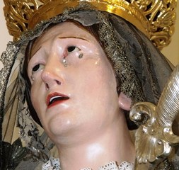 VIDEO. Trani religiosa, le immagini dei riti della Settimana santa e la storia della Confraternita dell'Addolorata