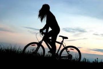 Eco-day, una giornata di sana primavera al Vecchi: i rappresentanti invitano tutti a recarsi a scuola usando la bicicletta