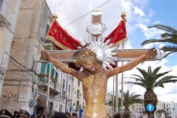 Trani religiosa, si conclude oggi la festa del Crocifisso di Colonna
