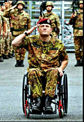 L'Esercito italiano nelle missioni di pace, oggi a Trani le testimonianze di Gianfranco Paglia e Carla Brocolini