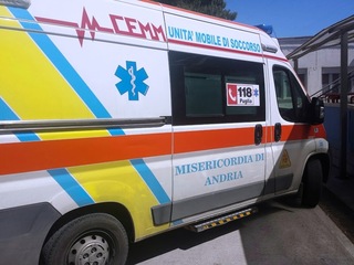 Cade dal camioncino e riporta un trauma spinale: operaio di una cooperativa di Trani in codice giallo ad Andria