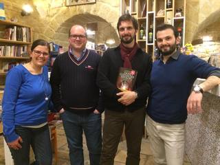 Napoli, l'esoterismo e un antiquario per la trilogia firmata da Martinu Rua: ieri sera a Luna di Sabbia