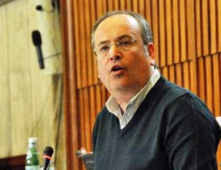 Trani 2015, Riccardo ed Anna Rossi promuovono stamani L'altra Puglia in piazza Plebiscito