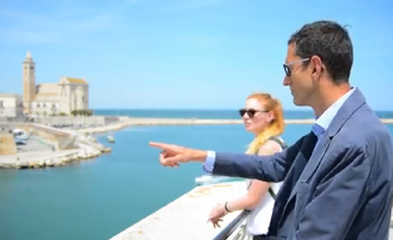 VIDEO. Trani 2015, Amedeo Bottaro gira lo spot: «C'è una città sana che può aiutare chiunque a ritrovare la strada»