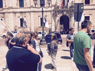 Cooperative, almeno cinquanta licenziamenti sul groppone del sindaco di Trani che verrà. Ieri, incontro infruttuoso in Prefettura