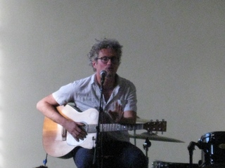 Trani, masterclass alla Scuola sul mare con Niccolò Fabi: «Questa città è sempre più bella»