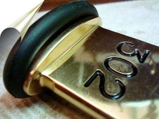 AGGIORNATO. Ruba nella camera d'albergo mentre dormono: disavventura per due turisti milanesi a Trani. Marè e Regia: «Non è accaduto da noi»