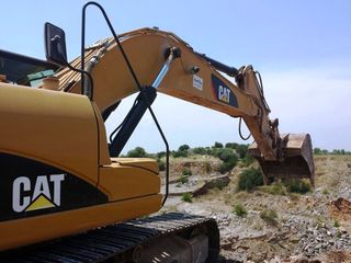 Trani e la cava dei veleni, quali conseguenze per suolo e falda? La discarica dell'Amiu, e questa, a confronto