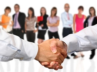 Tirocini formativi a Trani, definiti i primi beneficiari: i giovani scelti lavoreranno per sei mesi