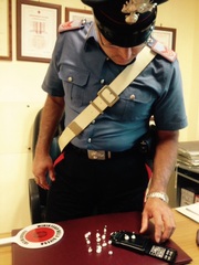 È ai domiciliari, ma in casa ha anche la droga: arrestato