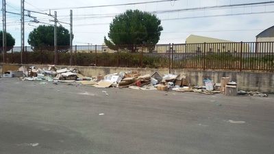 Rifiuti nella zona industriale di Trani, De Marinis (Cna): «Via i cassonetti e si dia inizio al porta a porta»