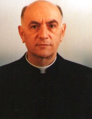 La diocesi di Trani festeggia i sessant'anni di sacerdozio di don Peppino Asciano: oggi, solenne concelebrazione a santa Chiara