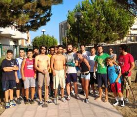 Trani si riprende piazzetta Peter Pan: ieri la pulizia, oggi e domani il torneo di basket