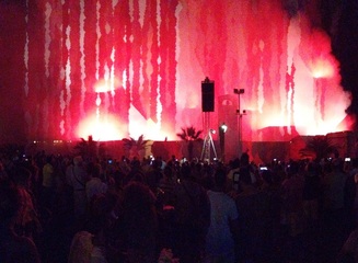 «Il matrimonio di Re Manfredi» chiude i battenti: questa sera, secondo fuoco al castello e corteo trionfale per Trani