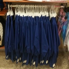 Trani e le pari opportunità a scuola: al De Amicis, grembiule azzurro per tutti