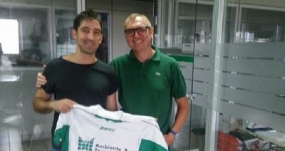 Calcio: l'ex capitano del Trani si accasa all'Omnia Bitonto. Ritrova anche mister Costantino