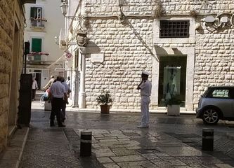 Scarichi nel porto di Trani, ispezione congiunta per comprenderne la natura. Da lunedì, i lavori