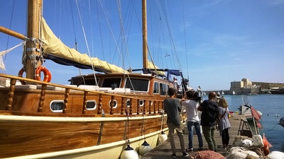 «Sereno variabile» a Trani, la predilezione di Bevilacqua a Radio Bombo: «In casa d'altri bisogna adattarsi, anche se qualcuno è scortese»