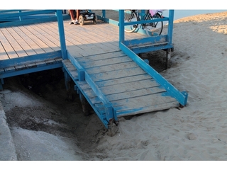 Comitato bene comune, bilancio negativo: «Dal depuratore alla pedana di Colonna, Trani ha perso un'altra estate»